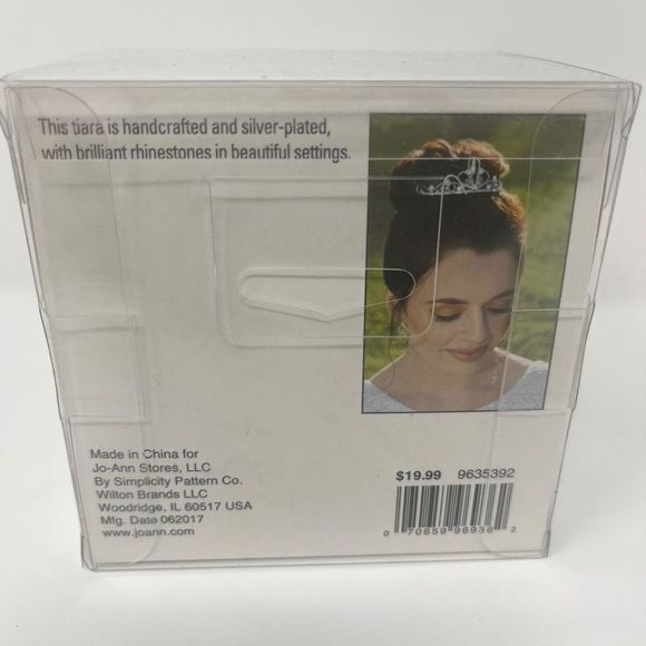 Bun Tiara Pearl Accent with Rhinestones - Picture 5 of 7